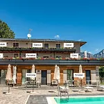 Emotion Mit Terrasse Am * Dascio