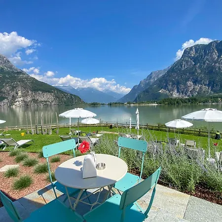 Emotion Mit Terrasse Am Apartamento Dascio